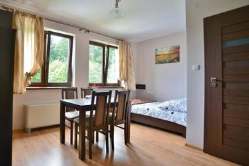 Фото номера Стандартный семейный номер для 3 человек Проживание в семье Villa Asturia г. Рыманув-Здруй 6